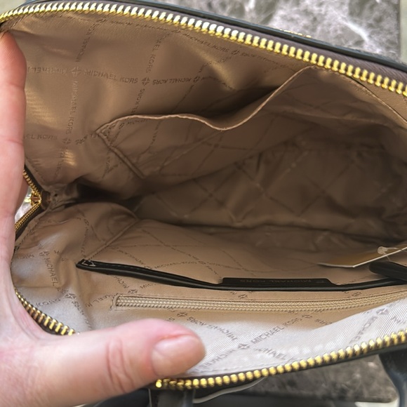 Brown and black Michael Kors Dallas slim backpack - Picture 4 of 6